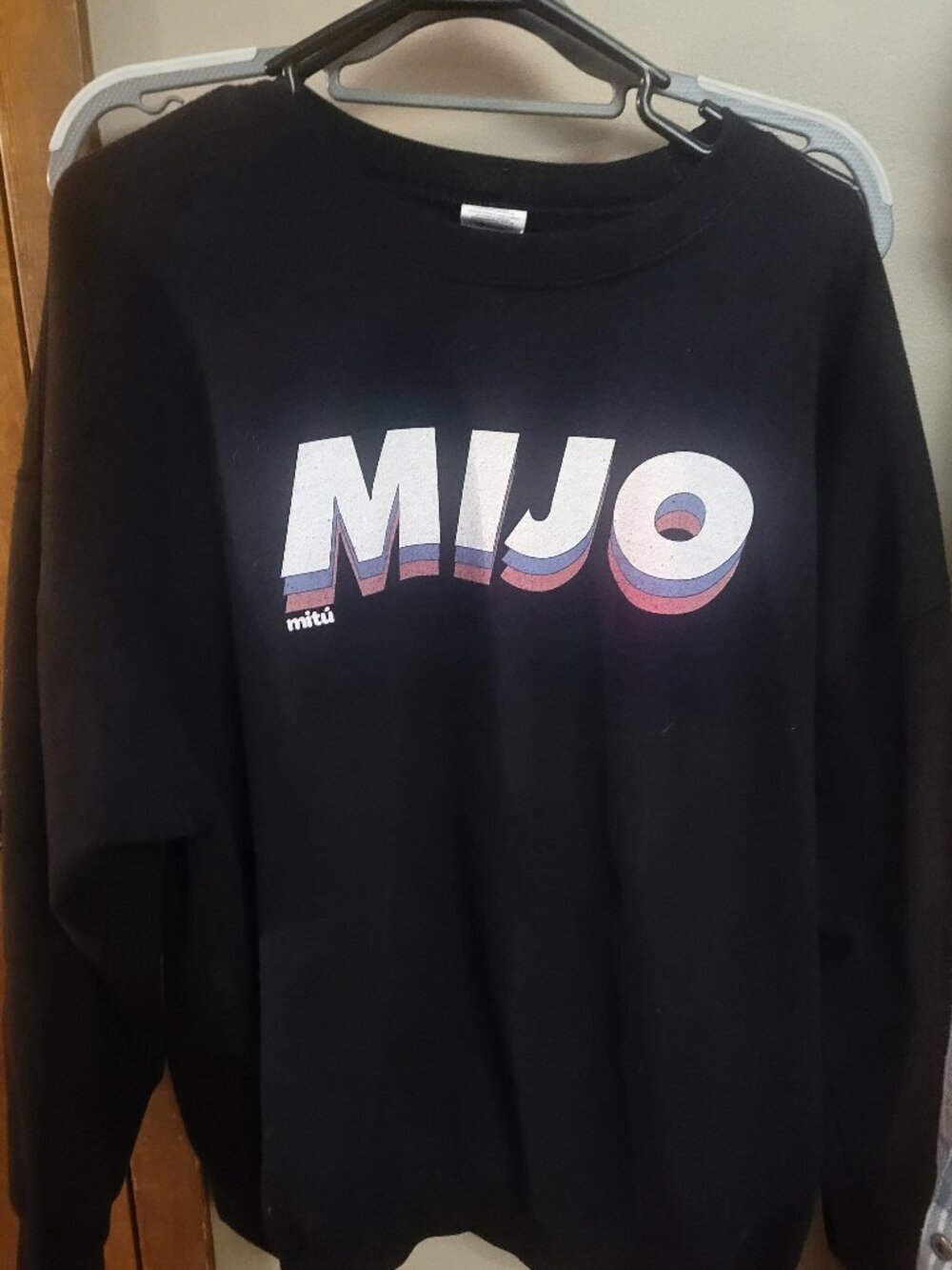 Mens sweater- Mijo